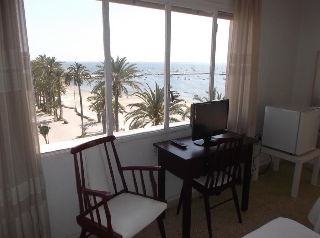 Hotel Lido Santiago De La Ribera Zimmer foto
